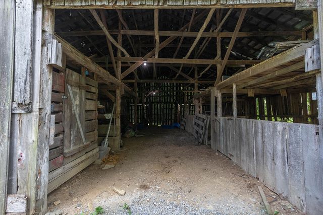399 Harlow Lane, Harrodsburg, KY 40330