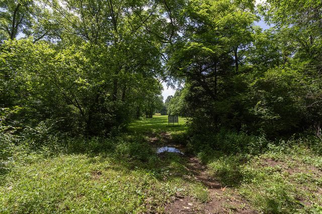 399 Harlow Lane, Harrodsburg, KY 40330