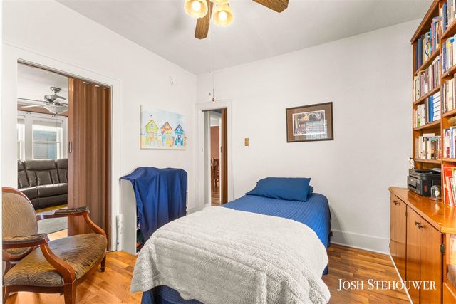 364 W 21st Street, Holland, MI 49423