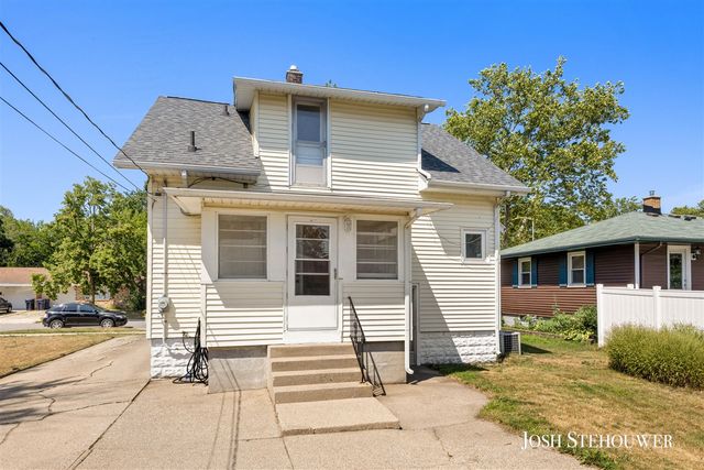 364 W 21st Street, Holland, MI 49423
