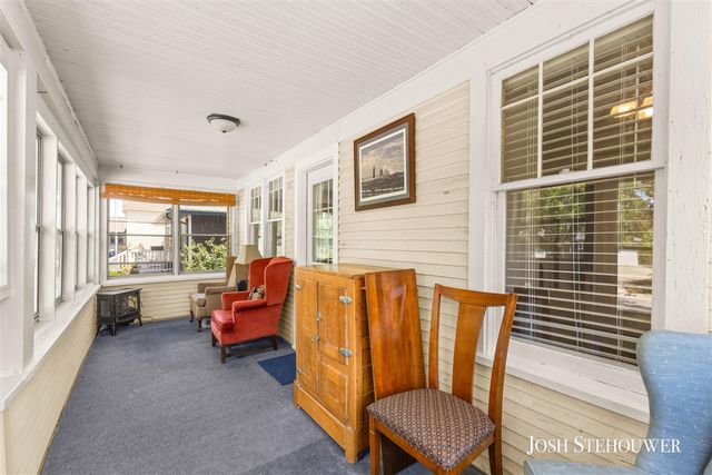 364 W 21st Street, Holland, MI 49423