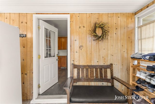 364 W 21st Street, Holland, MI 49423