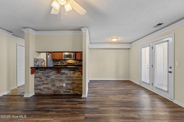 713 Clearwater Court C, Wilmington, NC 28405