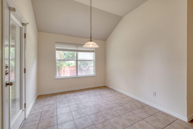 4499 Heritage Well LN, Round Rock, TX 78665