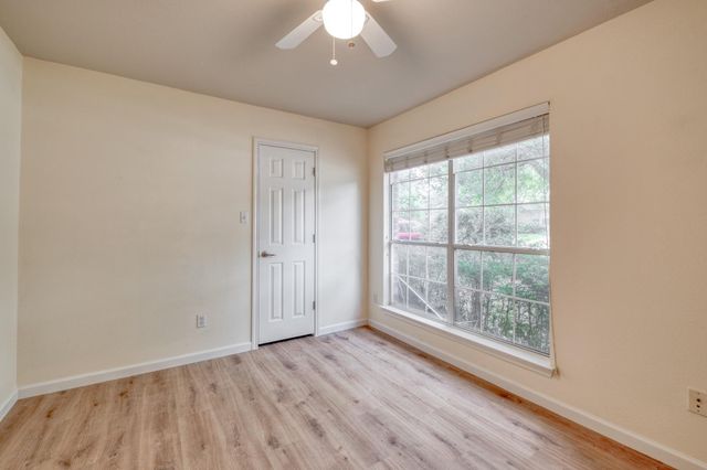 4499 Heritage Well LN, Round Rock, TX 78665