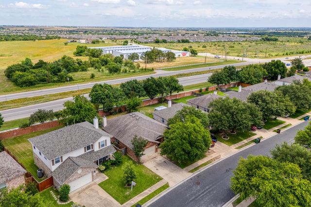 4499 Heritage Well LN, Round Rock, TX 78665