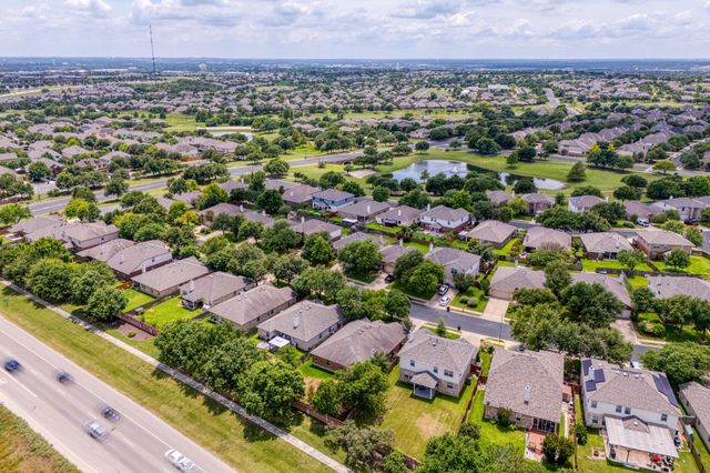 4499 Heritage Well LN, Round Rock, TX 78665