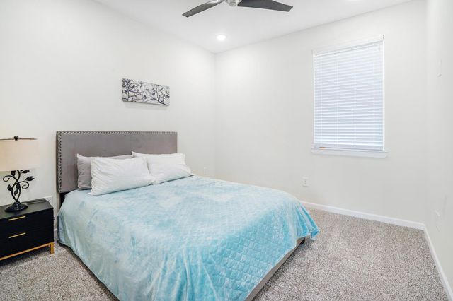 1611 Shelby Street, Houston, TX 77009