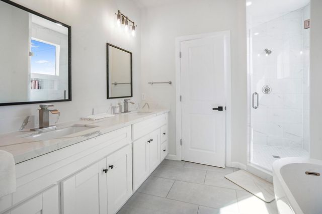 1611 Shelby Street, Houston, TX 77009