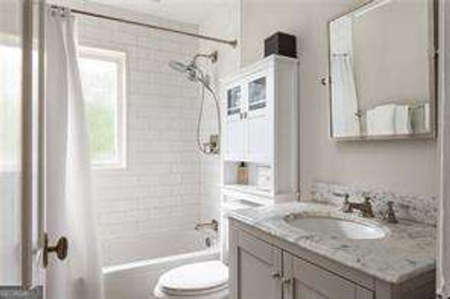 374 Lofton Road NW, Atlanta, GA 30309