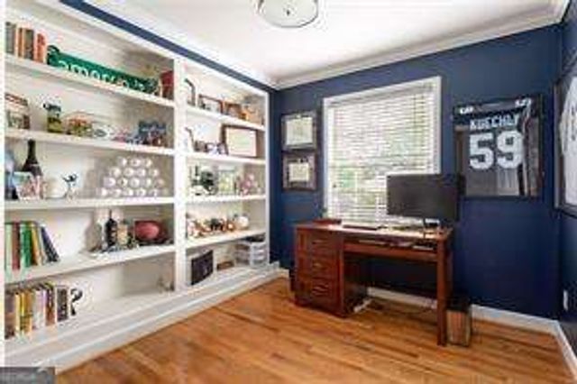 374 Lofton Road NW, Atlanta, GA 30309