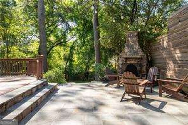 374 Lofton Road NW, Atlanta, GA 30309