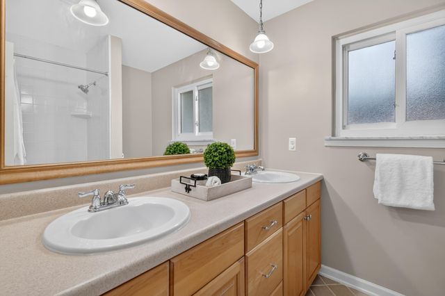 212 Charterhouse Drive, Canton, MI 48188