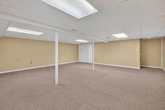 212 Charterhouse Drive, Canton, MI 48188