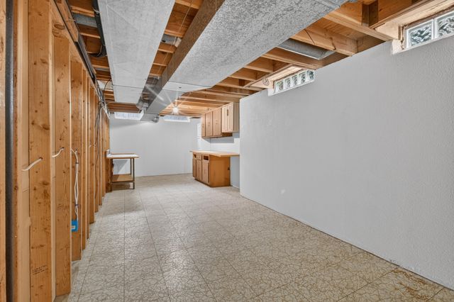 212 Charterhouse Drive, Canton, MI 48188