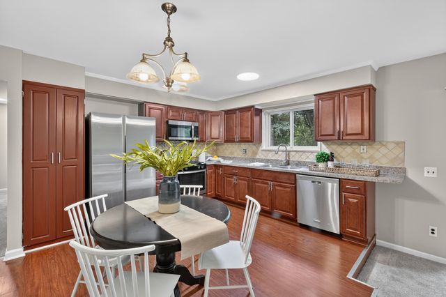 212 Charterhouse Drive, Canton, MI 48188