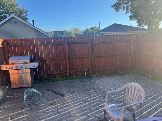 12301 Carrington Avenue, Cleveland, OH 44135