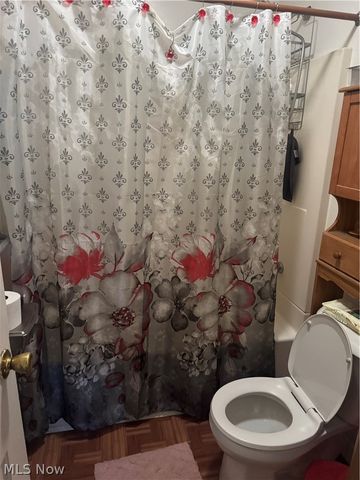 12301 Carrington Avenue, Cleveland, OH 44135