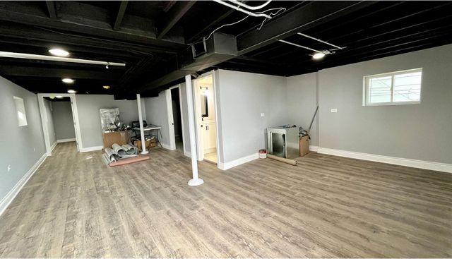 3647 W 57th Place, Chicago, IL 60629