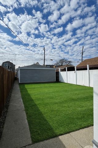 3647 W 57th Place, Chicago, IL 60629