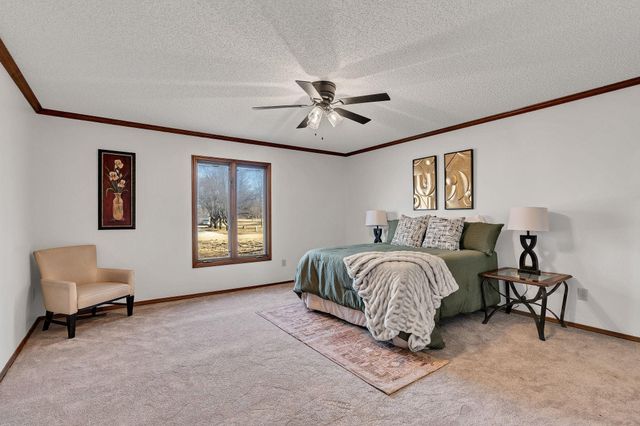 8405 S Ida St, Haysville, KS 67060