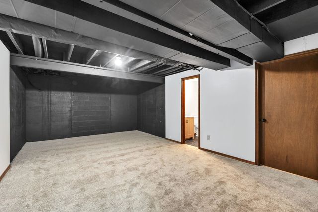 8405 S Ida St, Haysville, KS 67060