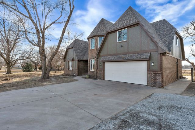 8405 S Ida St, Haysville, KS 67060