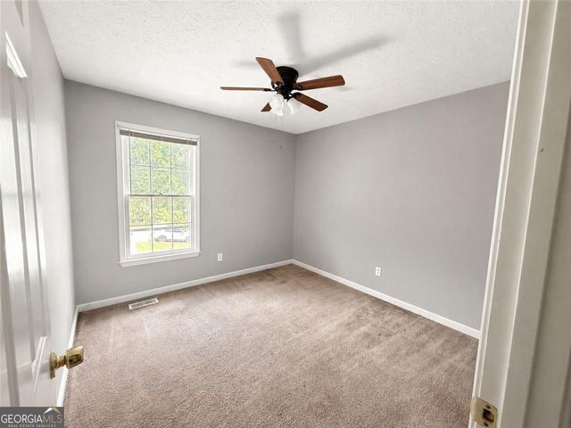 176 Deerfield Drive, Hiram, GA 30141