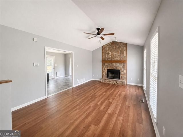 176 Deerfield Drive, Hiram, GA 30141