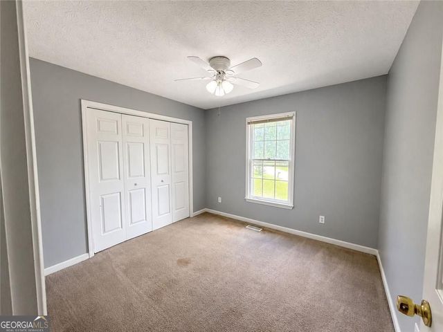 176 Deerfield Drive, Hiram, GA 30141