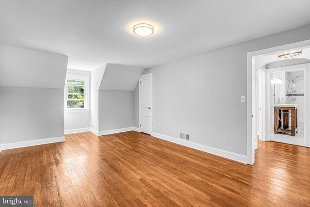 8230 GREGORY DR, Alexandria, VA 22309