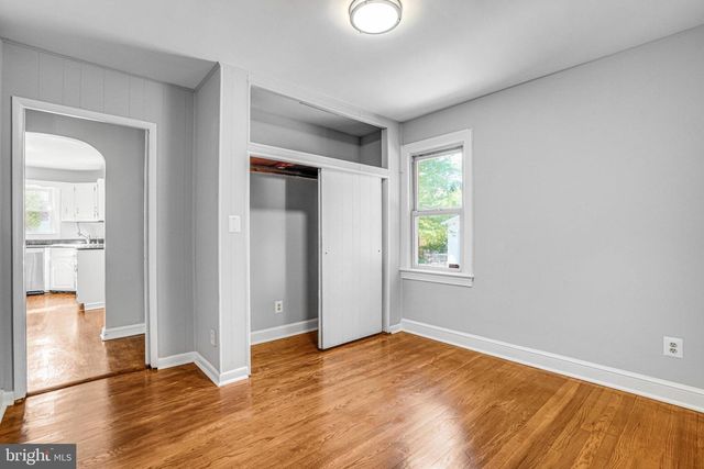 8230 GREGORY DR, Alexandria, VA 22309