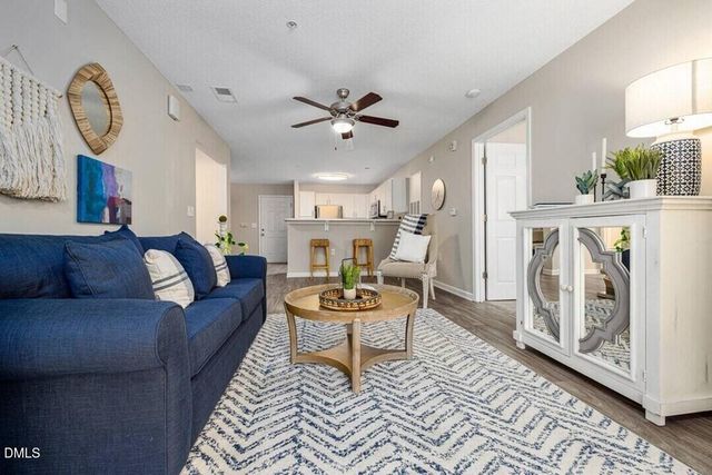 215 William Penn Plaza 1br Renovated, Durham, NC 27704