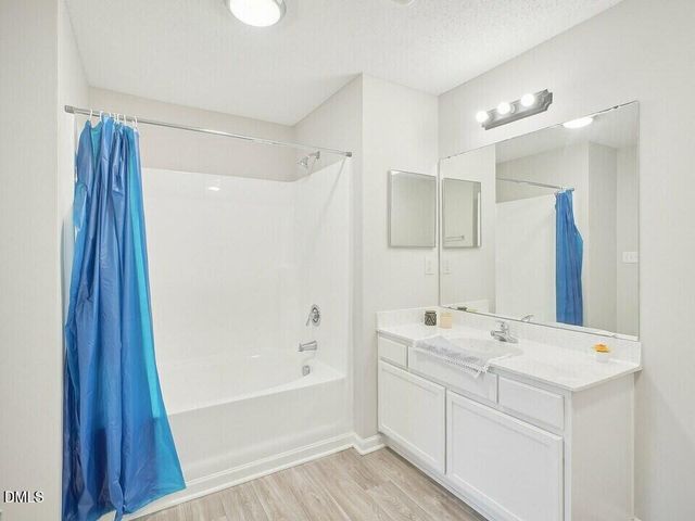 215 William Penn Plaza 1br Renovated, Durham, NC 27704