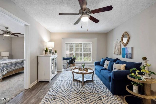 215 William Penn Plaza 1br Renovated, Durham, NC 27704