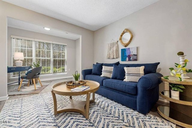 215 William Penn Plaza 1br Renovated, Durham, NC 27704