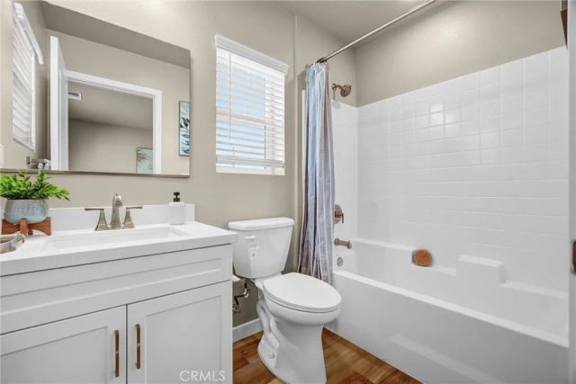 200 E 14th Street 8, Long Beach, CA 90813