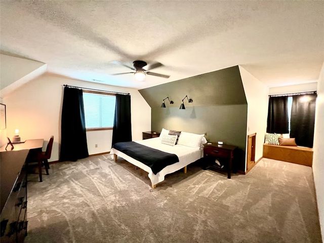 1 Thomas Circle, Eureka Springs, AR 72631