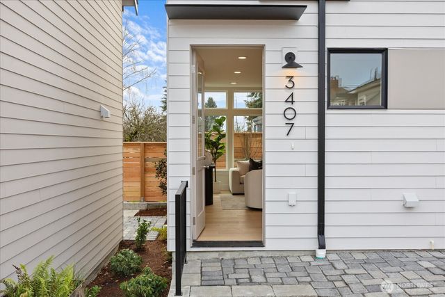 3407 NW 57th Street, Seattle, WA 98107