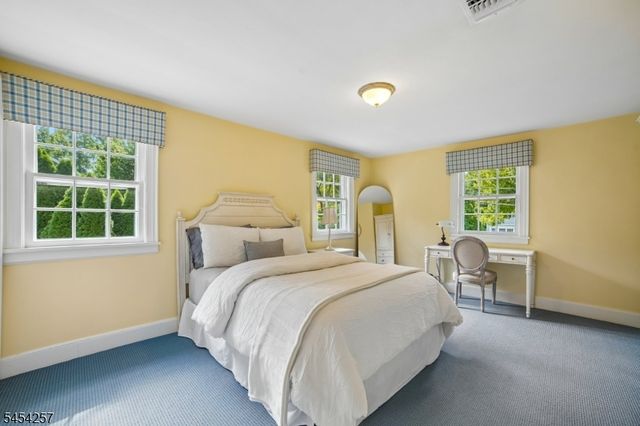 106 Pomeroy Rd, Madison Boro, NJ 07940