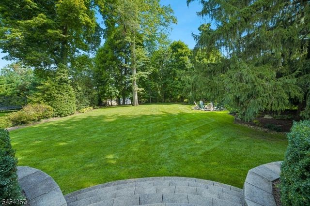 106 Pomeroy Rd, Madison Boro, NJ 07940