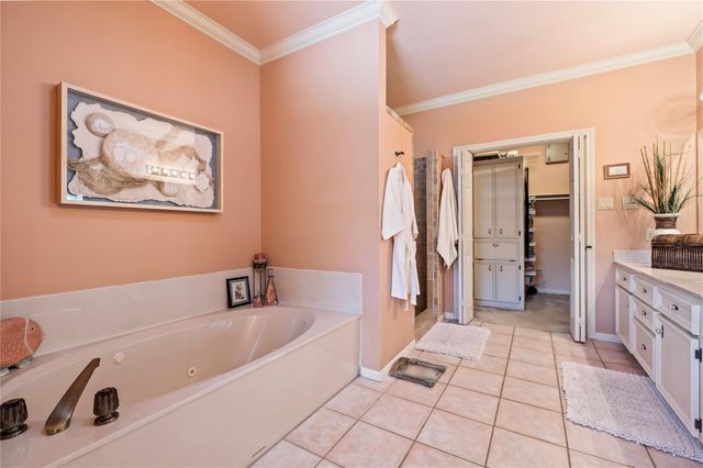 2207 Southern Hills Drive, League City, TX 77573