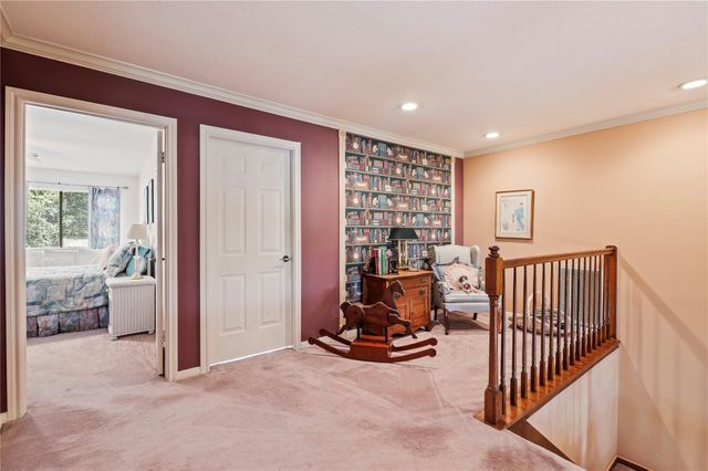 2207 Southern Hills Drive, League City, TX 77573