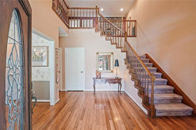 2207 Southern Hills Drive, League City, TX 77573