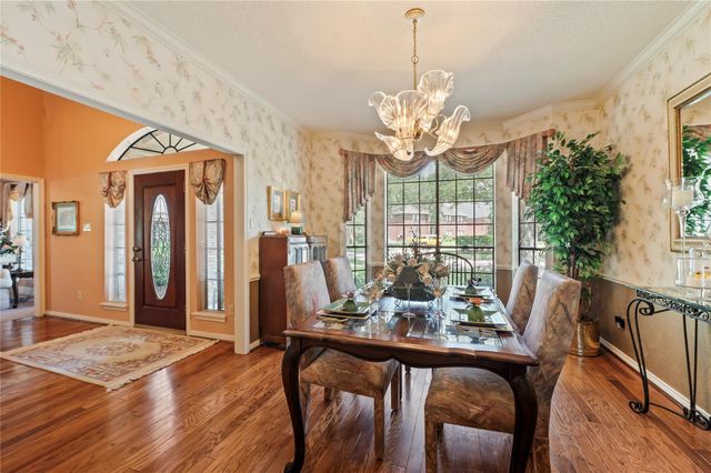 2207 Southern Hills Drive, League City, TX 77573