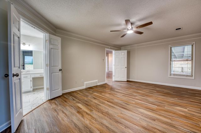 8936 ROWLEY CV, Cordova, TN 38016