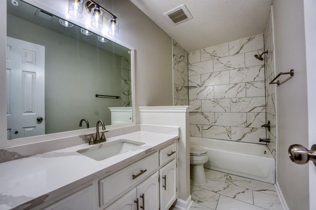 8936 ROWLEY CV, Cordova, TN 38016