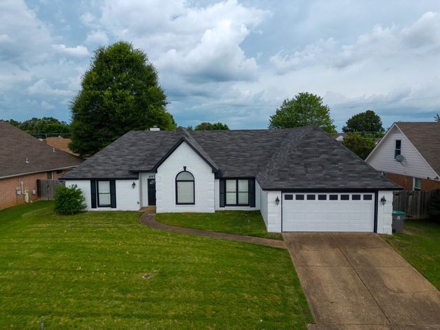 8936 ROWLEY CV, Cordova, TN 38016