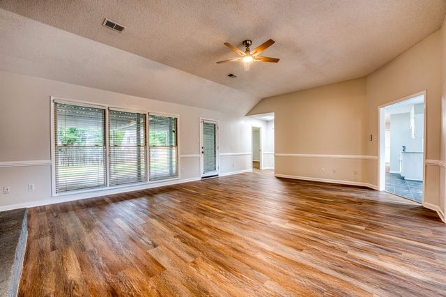 8936 ROWLEY CV, Cordova, TN 38016
