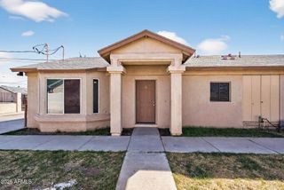 8321 W Edwards Street A, Peoria, AZ 85345